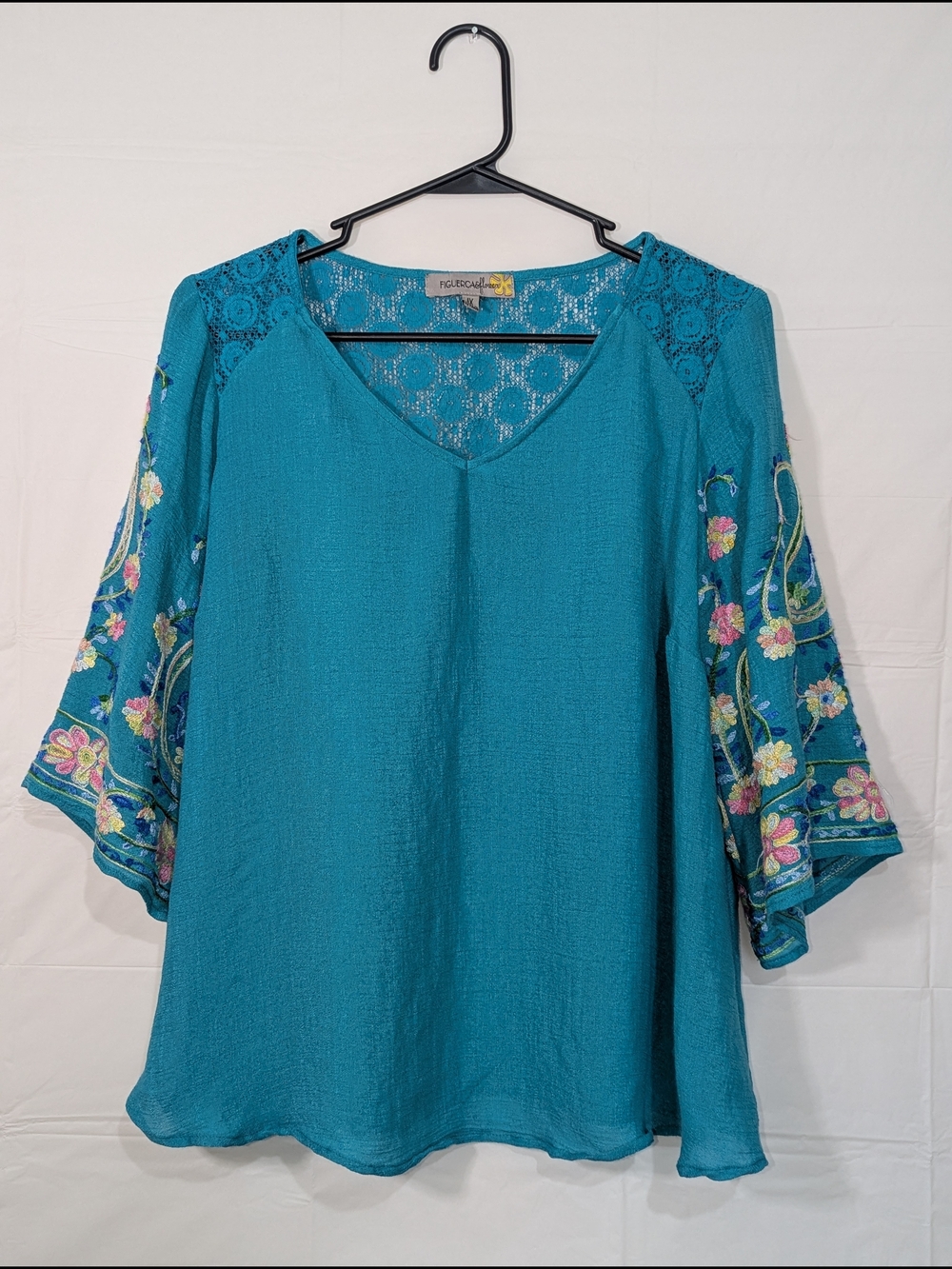 Title: Figueroa & Flower Teal Embroidered Boho Top Lace Back Bell Sleeve 1X